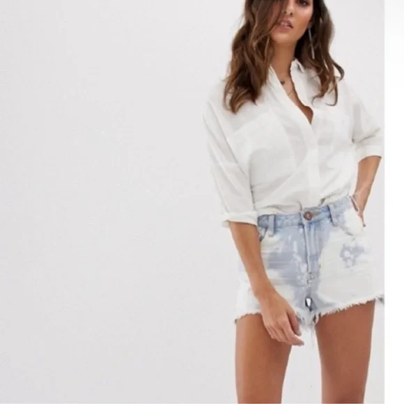 One Teaspoon Bonita Bleach Affect Shorts size 30 - Picture 2 of 7
